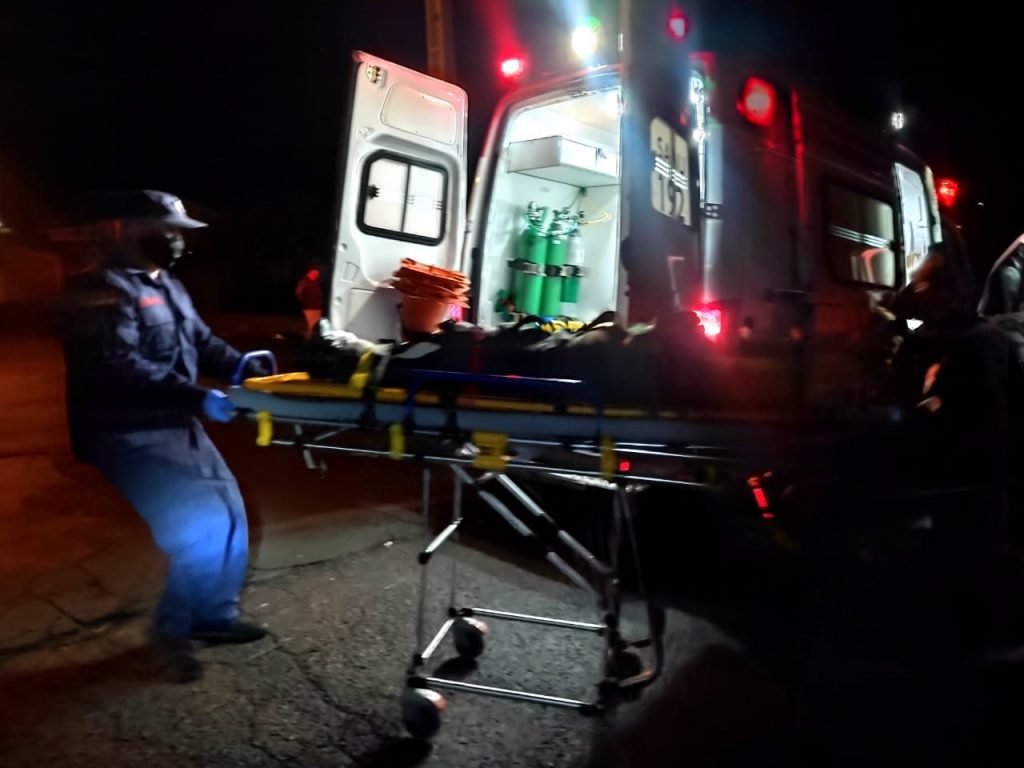 Homem fica com fratura exposta após atropelamento no Parque dos Viajantes