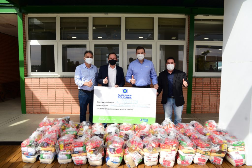 BSBIOS entrega duas toneladas de alimentos para campanha Passo Fundo Solidária