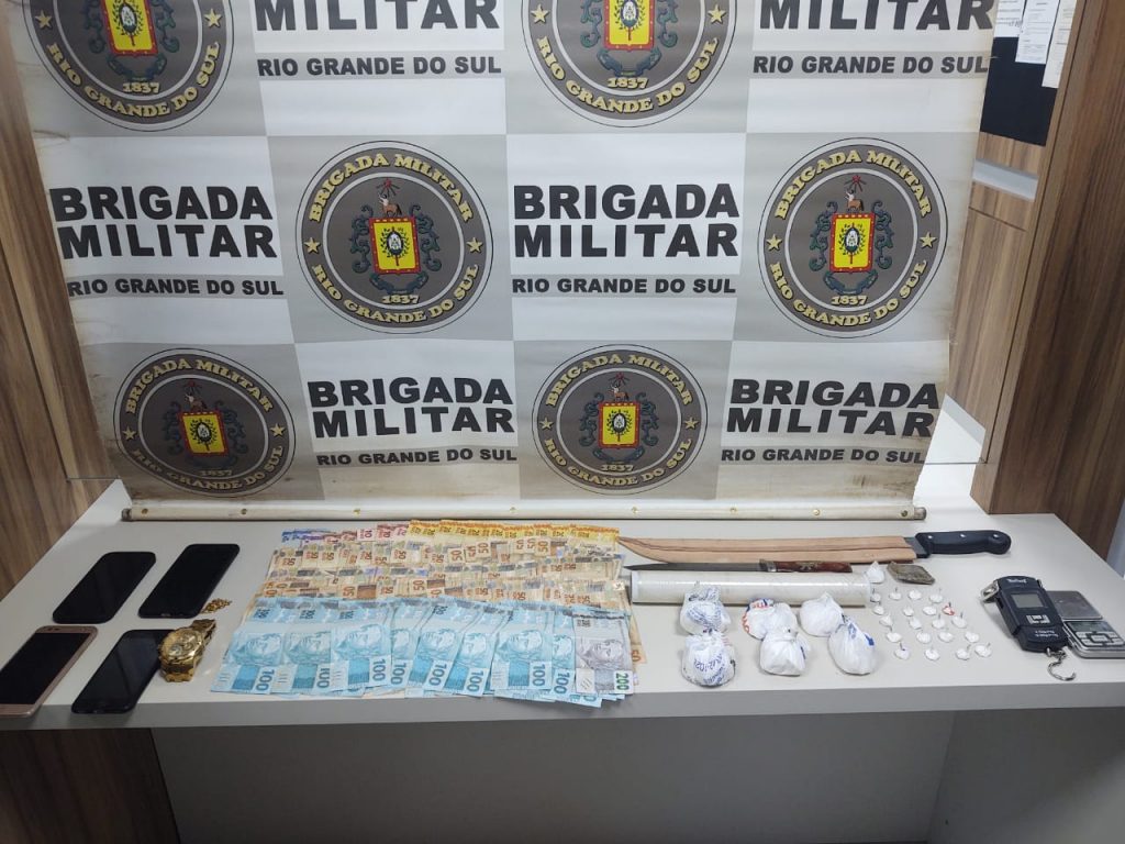 3° BP/Choque estoura boca de fumo e prende traficante em Marau