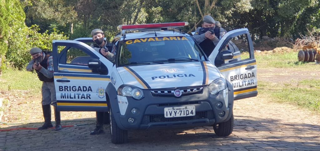 Dia da Cavalaria: Passo Fundo é uma das cidades do estado que ainda mantém o Pelotão Hipo