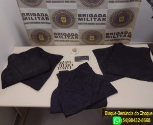 3º BPChoque prende indivíduo e apreende adolescente por tráfico de entorpecentes em Passo Fundo