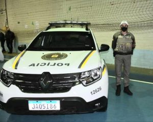 BM de Mato Castelhano recebe viatura semiblindada e fuzil