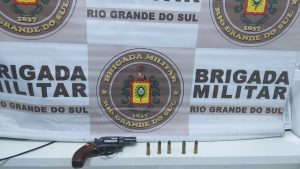 3°RPMon prende homem por porte ilegal de fogo em Passo Fundo