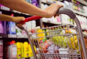Cesta básica de Passo Fundo registra queda no mês de abril
