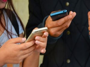 CELULAR