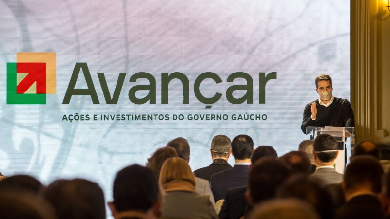 “Programa Avançar é marco para início de nova história do RS”, destaca Eduardo Leite