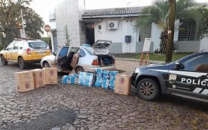 1°BRBM e PC apreendem 12 mil maços de cigarros em Três Passos