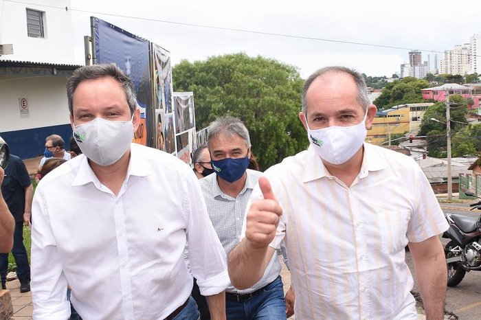 Prefeito Pedro Almeida e ex-prefeito Luciano Azevedo pedem desfiliação do PSB