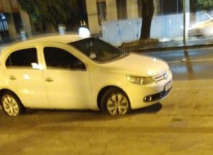 Taxista é assaltado e tem carro levado por marginal no bairro Vera Cruz