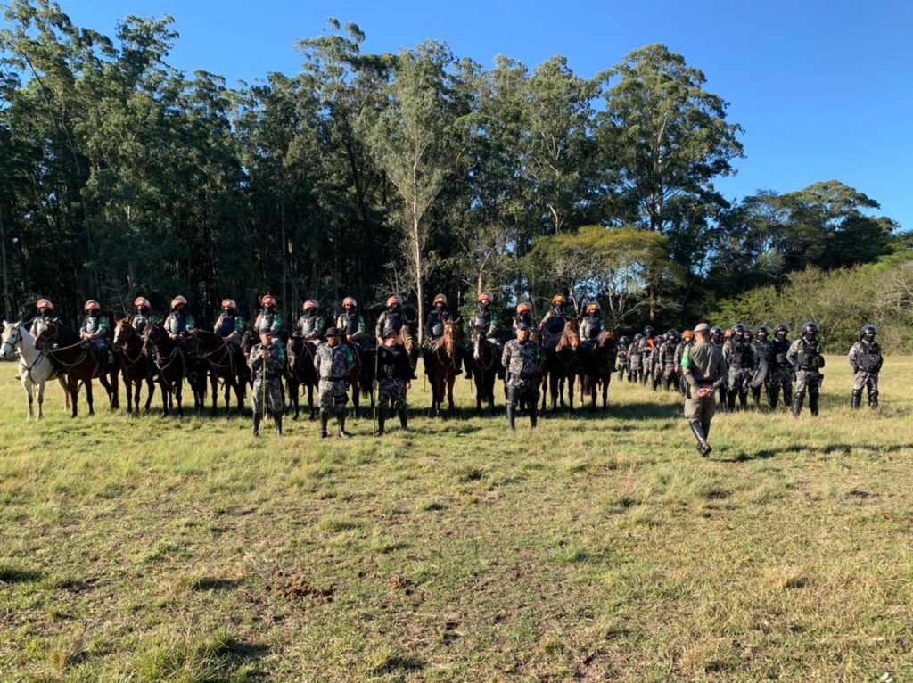 Cavalaria do 3° RPMon conclui o Curso Básico de Policiamento Montado em Porto Alegre