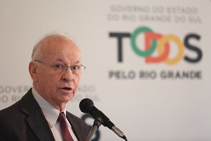 Ex-secretário da Agricultura defende aprovação de mudança em lei dos defensivos agrícolas