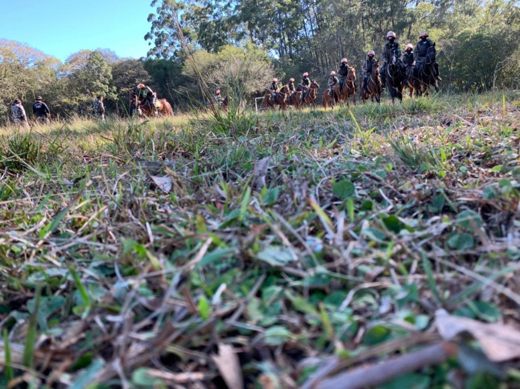 Cavalaria do 3° RPMon conclui o Curso Básico de Policiamento Montado em Porto Alegre