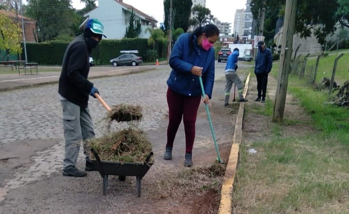 Mutirão da Limpeza da Prefeitura prossegue em diversos bairros