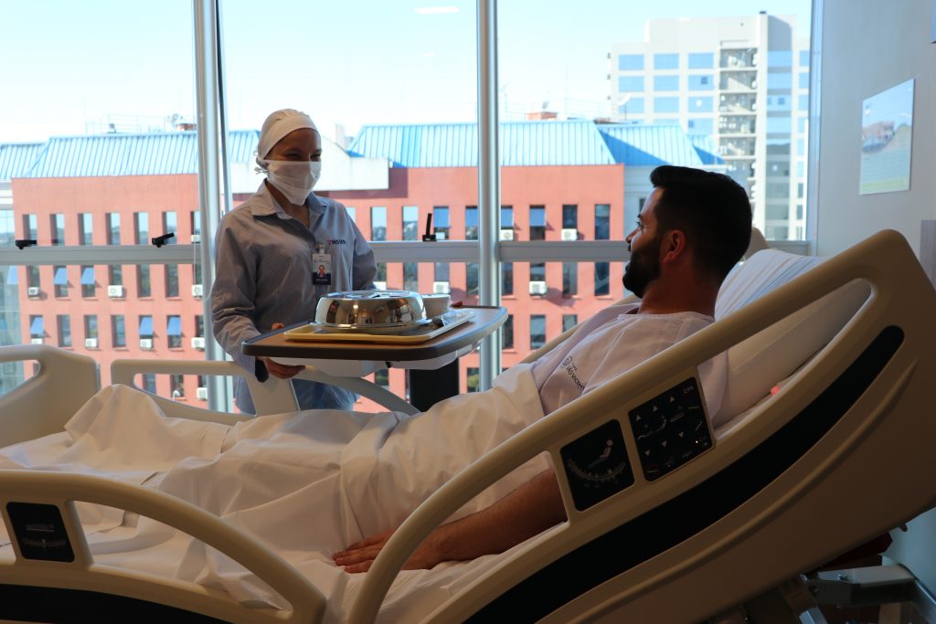 Hospital São Vicente de Paulo comemora 103 anos de dedicação à comunidade