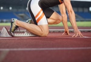 Dia do atleta olímpico: esportistas driblam dificuldades para representar o Brasil, diz profissional de educação física.