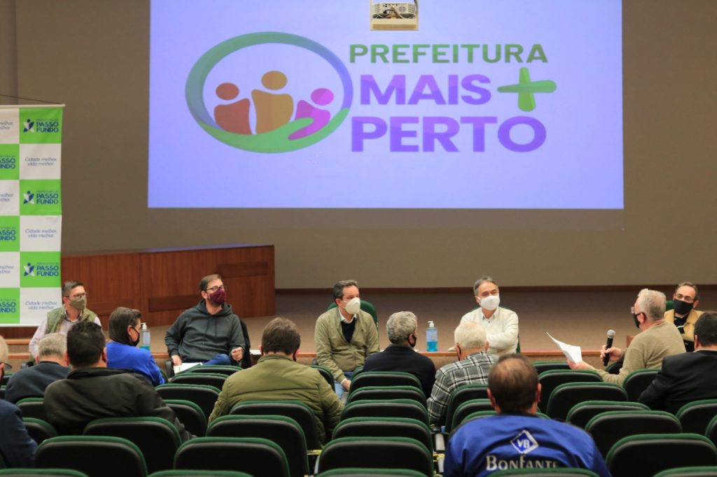 Segunda edição do Prefeitura Mais Perto reúne nove presidentes de bairro
