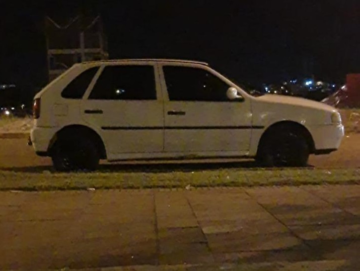Volkswagen Gol é furtado no Centro de Passo Fundo
