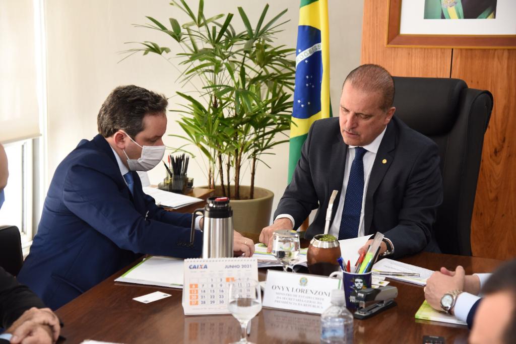Prefeito retorna de Brasília com confirmação de novos investimentos em diversas áreas
