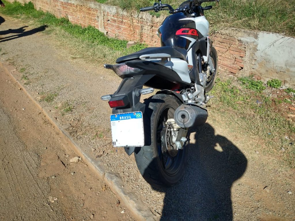 Dois acidentes são registrados nesta tarde na rua Livramento no Boqueirão