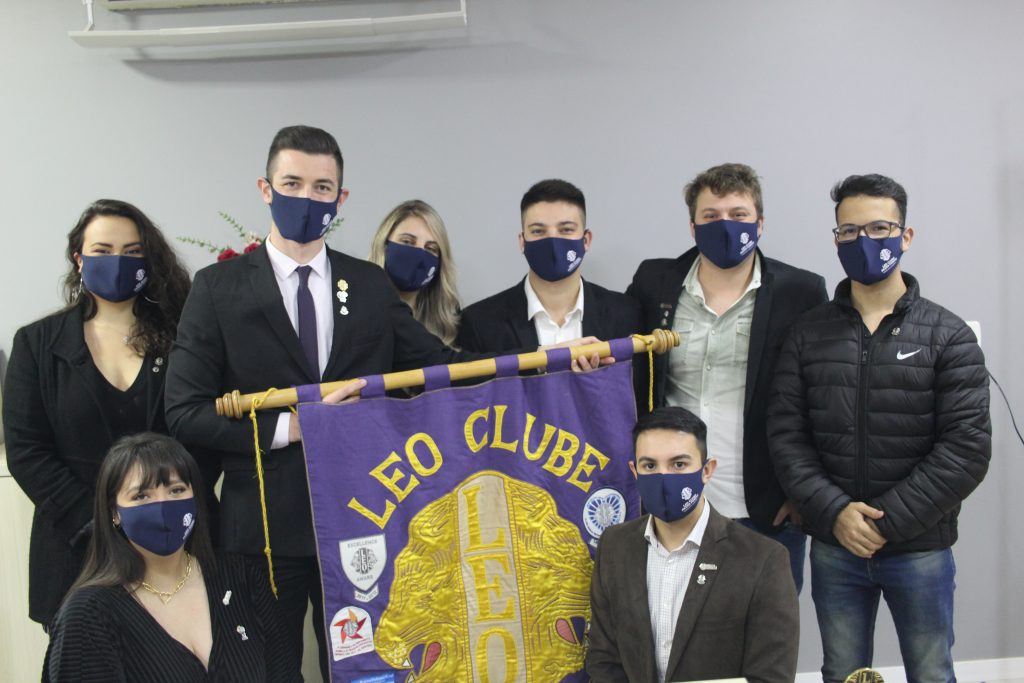 LEO Clube Passo Fundo empossa Diretoria para Ano Leoístico 2021/2022
