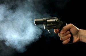 Homem é baleado no pescoço no bairro Integração em Passo Fundo
