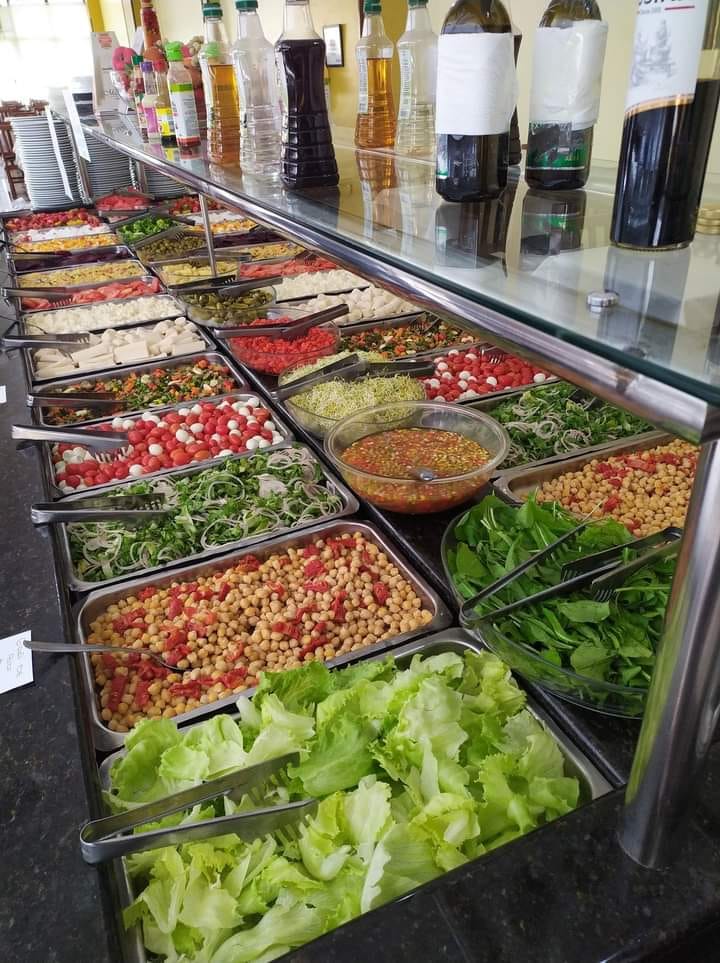 Inflação e preços dos alimentos elevados faz movimento em bares e restaurantes cair em Passo Fundo