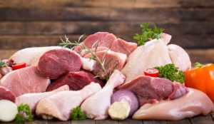 Com aumento incessante da carne, açougues estão mudando a tática de venda para não perder clientes