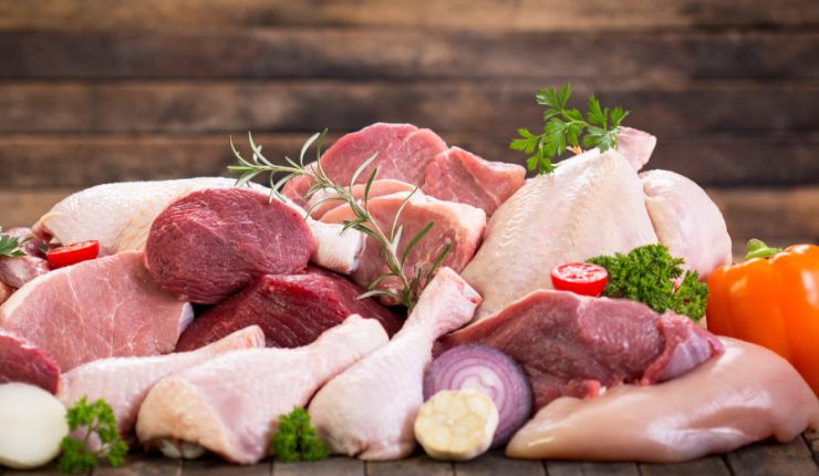 Com aumento incessante da carne, açougues estão mudando a tática de venda para não perder clientes