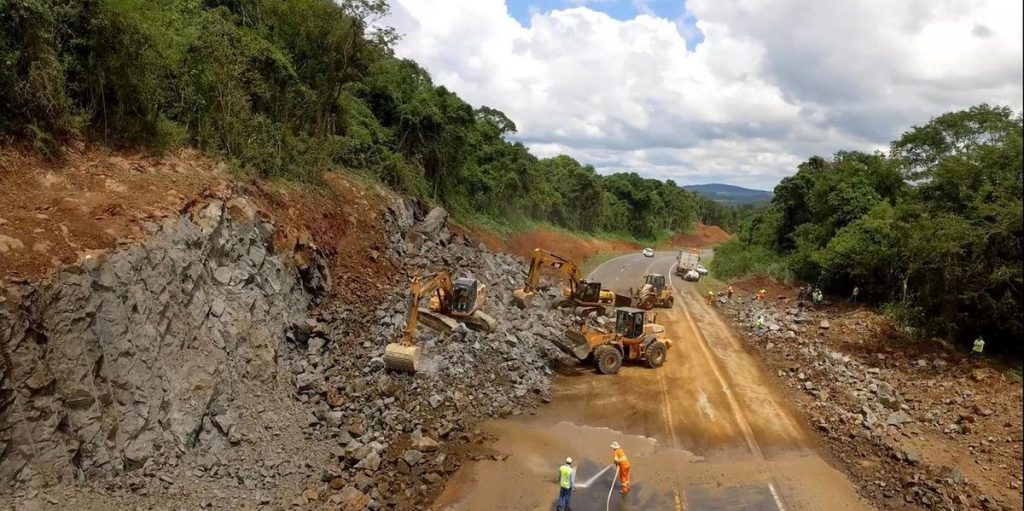 CCR ViaSul alerta motoristas para bloqueios na BR-386 a partir desta quinta-feira