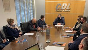 Reunião entre Prefeitura e CDL trata sobre os preparativos para LiquidaPasso 2021