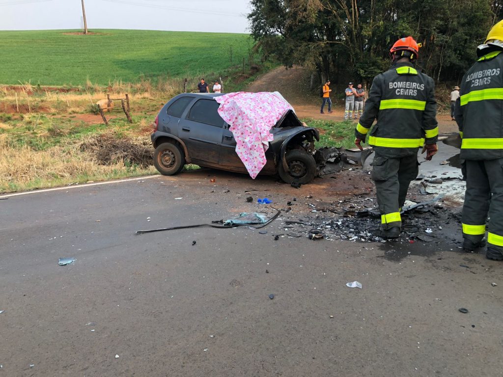 Três pessoas morrem em acidente na BR-158 em Condor