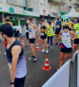 Passo-fundense Jocasta Oliboni volta a competir e vence meia-maratona de Chapecó