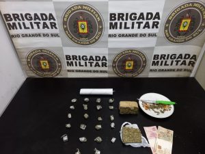 3º BPChoque prende indivíduo por tráfico de drogas em Passo Fundo
