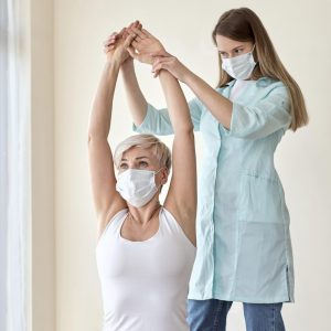 VEREADORES ENCAMINHAM INDICAÇÃO AO EXECUTIVO PARA CRIAÇÃO DE AMBULATÓRIO ESPECIALIZADO NO ATENDIMENTO DE PACIENTES PÓS-COVID-19