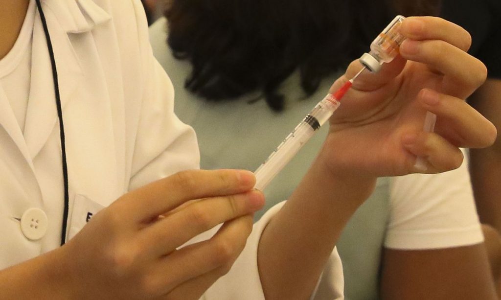 País atinge 50 milhões de pessoas com vacinação completa contra a covid-19