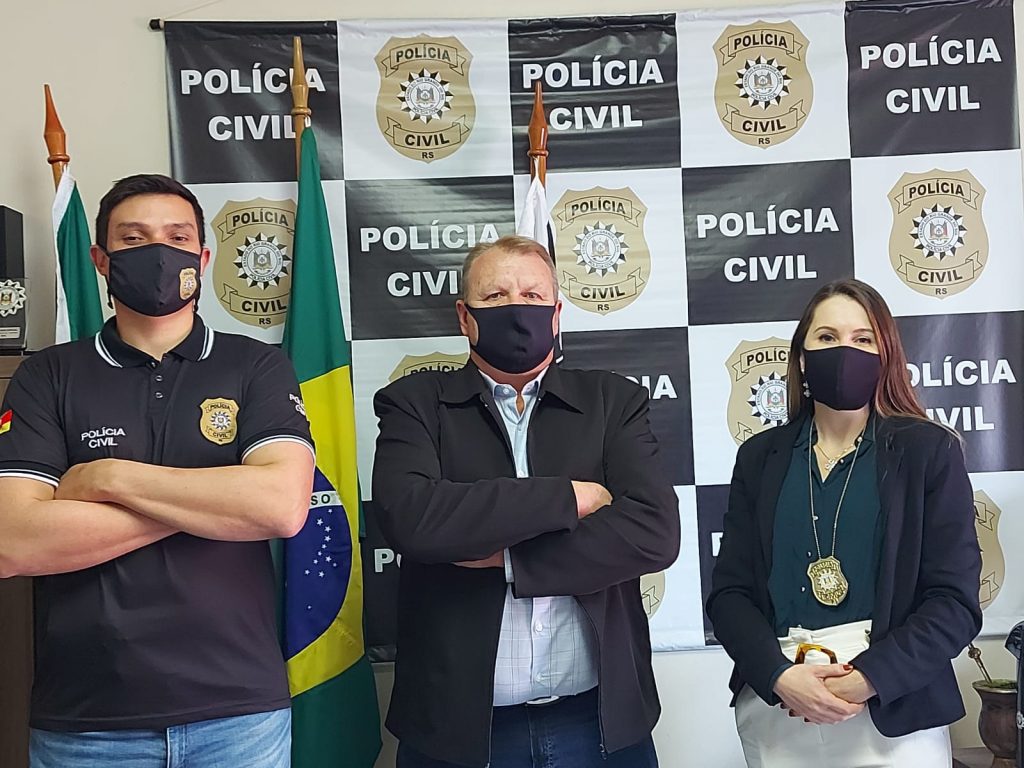 Polícia Civil de Passo Fundo recebe nova delegada no plantão