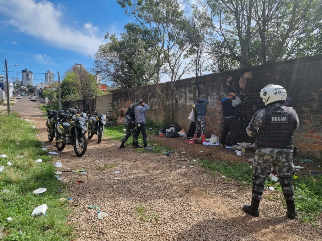 Com apoio aéreo 3°RPMon deflagra operação para coibir roubos a transporte coletivo