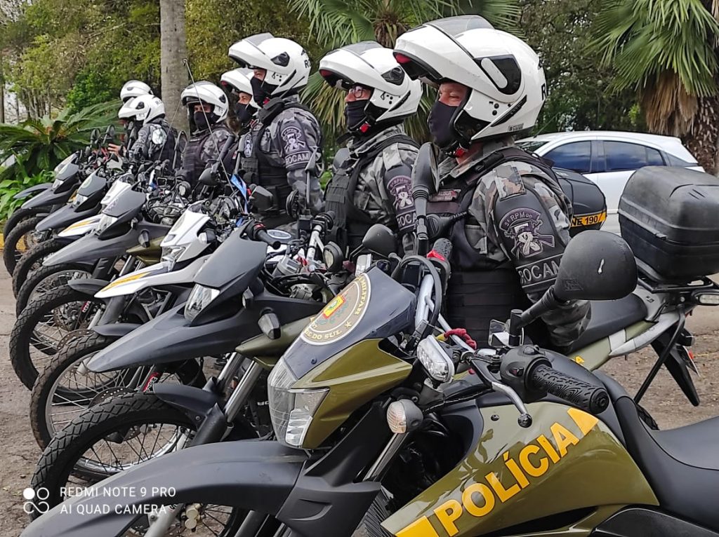 Com apoio aéreo 3°RPMon deflagra operação para coibir roubos a transporte coletivo