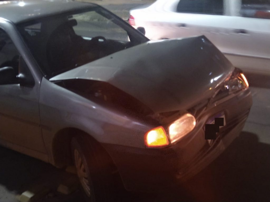 Motorista foge após causar acidente com Táxi no Centro de Passo Fundo