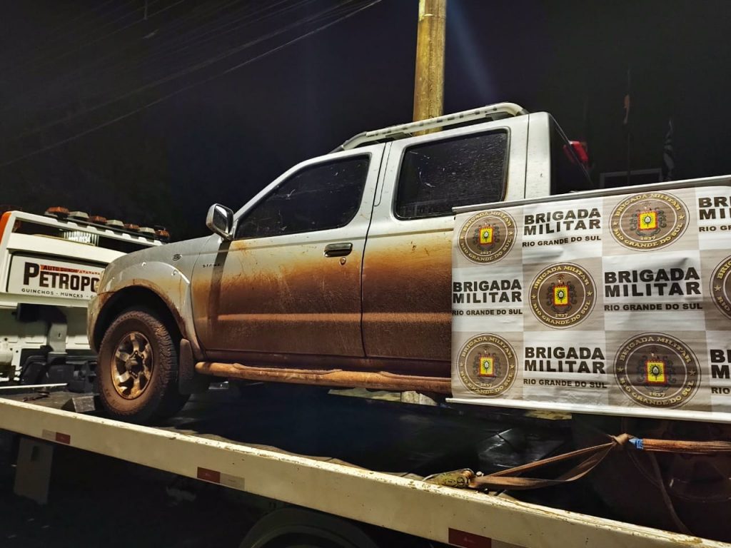 BM prende quadrilha com caminhonetes e gaita roubadas em Passo Fundo