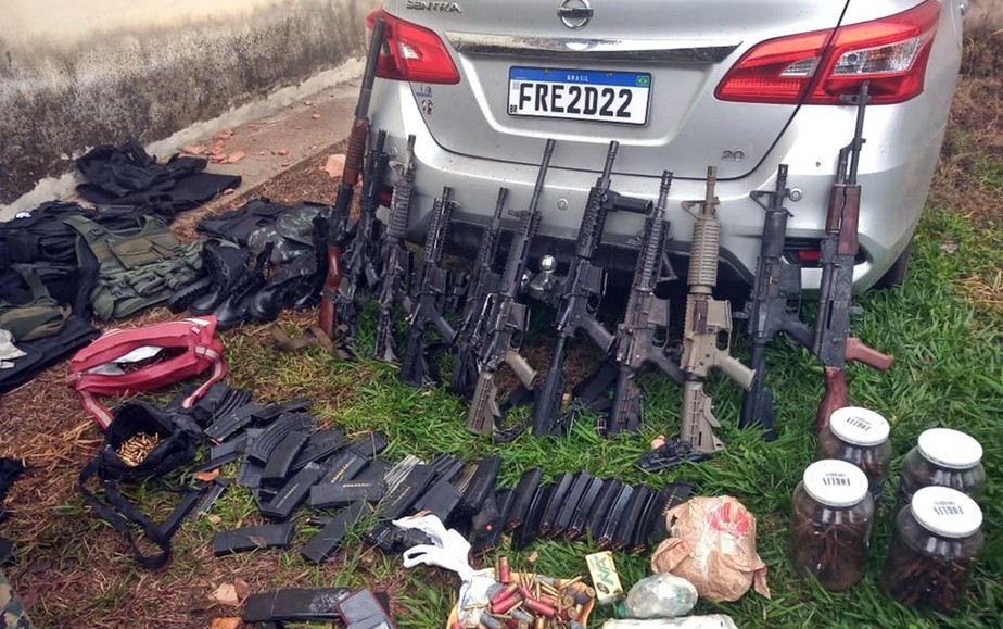 Suspeitos de roubos a bancos são mortos durante troca de tiros com PM, PRF e Bope em MG