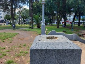 Sem Segredo pergunta: o que leva alguém a estragar os bens que são de todos?
