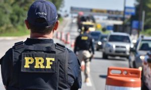 PRF prepara reforço na fiscalização nas rodovias da região durante o feriadão