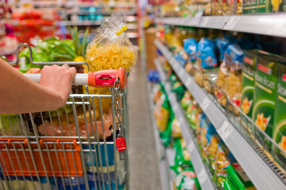 Supermercados já estão trabalhando com margem mínima de lucros, diz representante do setor