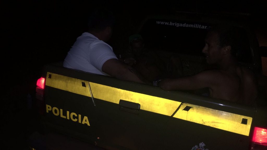 Passo-fundenses são presos pela BM furtando trilho de trem em Coxilha