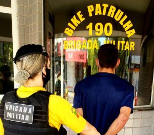Bike Patrulha prende homem por importunação sexual no Centro de Passo Fundo