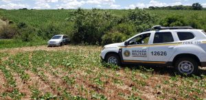 Localizado pela BM o veículo levado em assalto a propriedade rural em Mato Castelhano