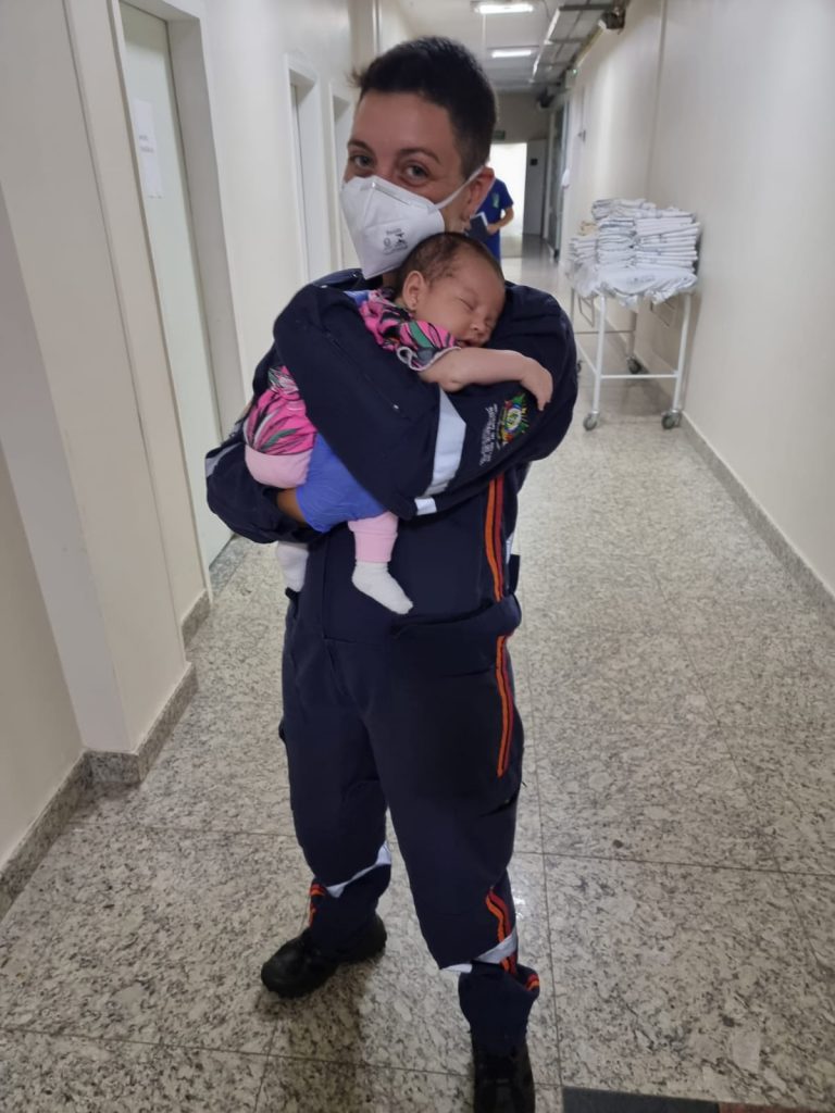 Samu Passo Fundo salva bebe engasgado no Bairro Leonardo Ilha