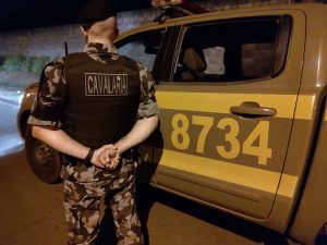 Cavalaria da Brigada Militar captura na Donária foragido da Justiça