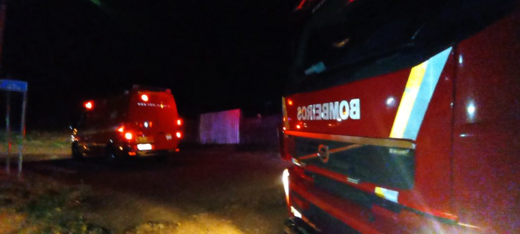 Corpo de Bombeiros Militar atende incêndio criminoso na Vila Ipiranga